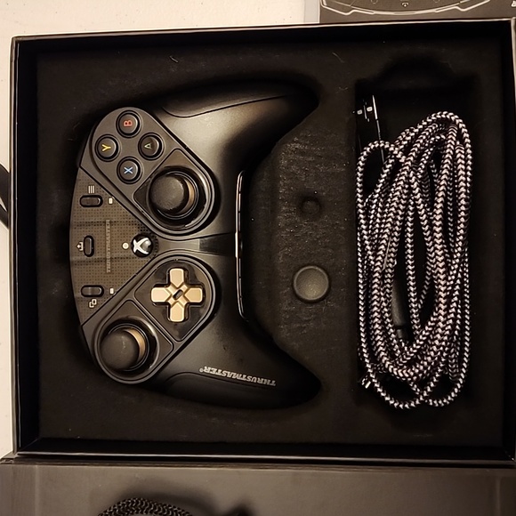 Thrustmaster Eswap S Pro Wired Controller for Xbox Series - Picture 3 of 9